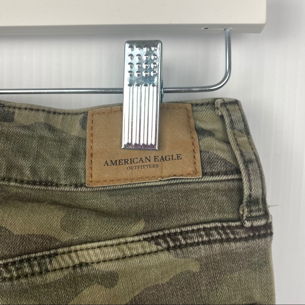 American Eagle Outfitters Camo Jegging Size 6 - Picture 8 of 10